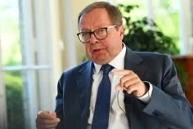 سفیر روسیه: لندن با توقیف نفتکش‌ها مرتکب اوباشگری خطرناکی شد