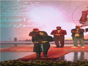 بانوي هنرمند نيشابوري برگزيده هفتمين دوره جشنواره تئاتر «شهر»شد