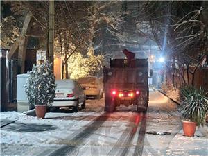 برف روبي معابر منطقه يک با فعاليت شبانهروزي 700 نيروي عملياتي