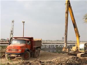 توسعه زيرساختهاي صادراتي پالايشگاه آبادان با لايروبي اسکله 7