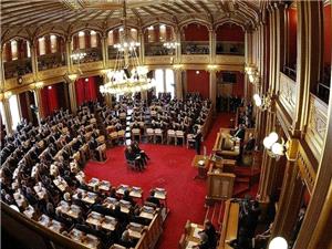 رأی تاریخی پارلمان نروژ به نفع سلطنت؛ بحران خانوادگی نتوانست نظام پادشاهی را براندازد