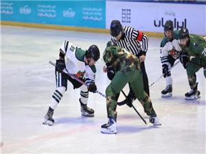 لیگ هاکی روی یخ؛ جشنواره گل نیروی زمینی ارتش مقابل فلفلهای روسی