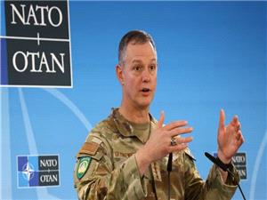 فرمانده ناتو: در مقابل تهديدهاي ترکيبي روسيه فعالانه عمل ميکنيم