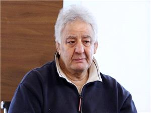 تقدير پيشکسوت کشتي از شهرداري تهران