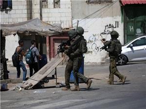 ارتش صهیونیستی با شلیک مستقیم به بهانه پرتاب سنگ دو جوان فلسطینی را به شهادت رساند