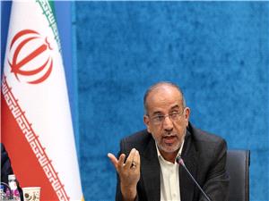 واگذاری اشتباه ایرانخودرو سودجویان را بر بازار مسلط کرد