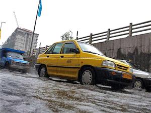 بارش باران پس از 194 روز در زاهدان و زابل