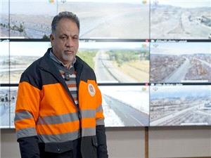 تلاش راهداران خراسان جنوبي جهت برقراري تردد جاده اي ايمن در محورهاي درگير بارندگي و سيلاب