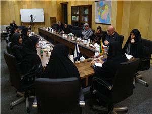 نشست حزب ندای ایرانیان با فراکسیون زنان با محوریت همفکری برای تقویت نقش بانوان در سیاستگذاریها