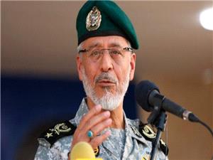 دريادار سياري: آماده ايم با هر تهديدي مقابله کنيم/ دشمن در صورت وقوع جنگ آسيب زيادي خواهد ديد