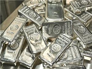 آیا روی نقره سرمایهگذاری کنیم؟