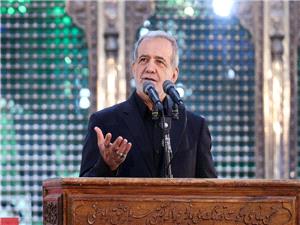 وقتی عموم مردم از ما راضی نباشند، رضایت یک عده خواص سودی نخواهد داشت