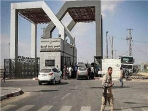 گذرگاه رفح باز شد؛ آغاز عبور منظم فلسطينيان غزه از گذرگاه با ظرفيت محدود روزانه