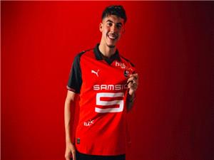 المغربی زابیری هداف کأس العالم للشباب ینتقل إلى رین الفرنسی