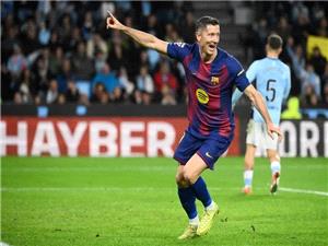 لیفاندوفسکی یحدد موعد حسم مستقبله مع برشلونه