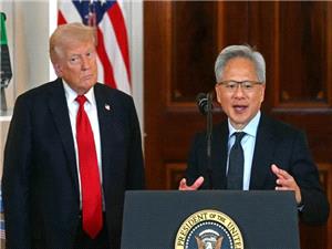 فایننشال تایمز: توقف مبیعات رقائق إنفیدیا إلى الصین