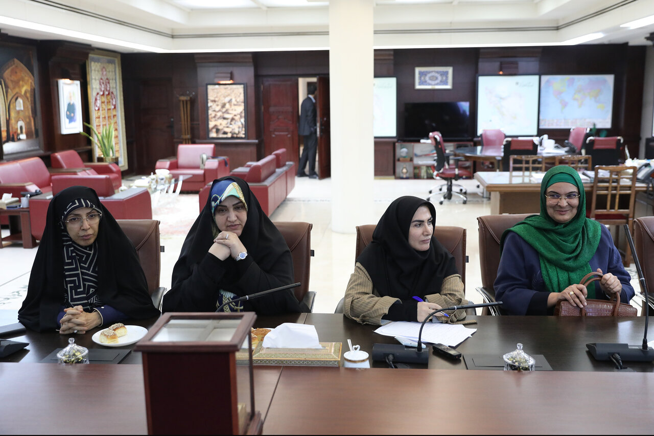 خبرگزاری آریا